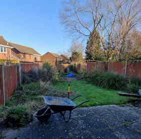 Garden landscaping before the outdoor improvements - Nix Fix Handiman